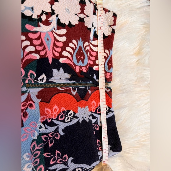 Anthropologie Maeve unique pencil skirt - Picture 4 of 9